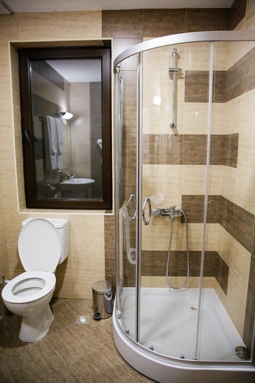 Einstein House & Spa Marchevo 部屋 写真